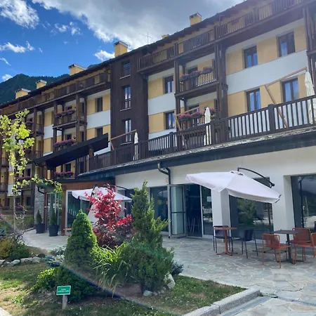 Maison Poluc - Incanto Alpino Lägenhetshotell 3*