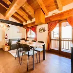 Apart-hotel Maison Poluc - Incanto Alpino 3*